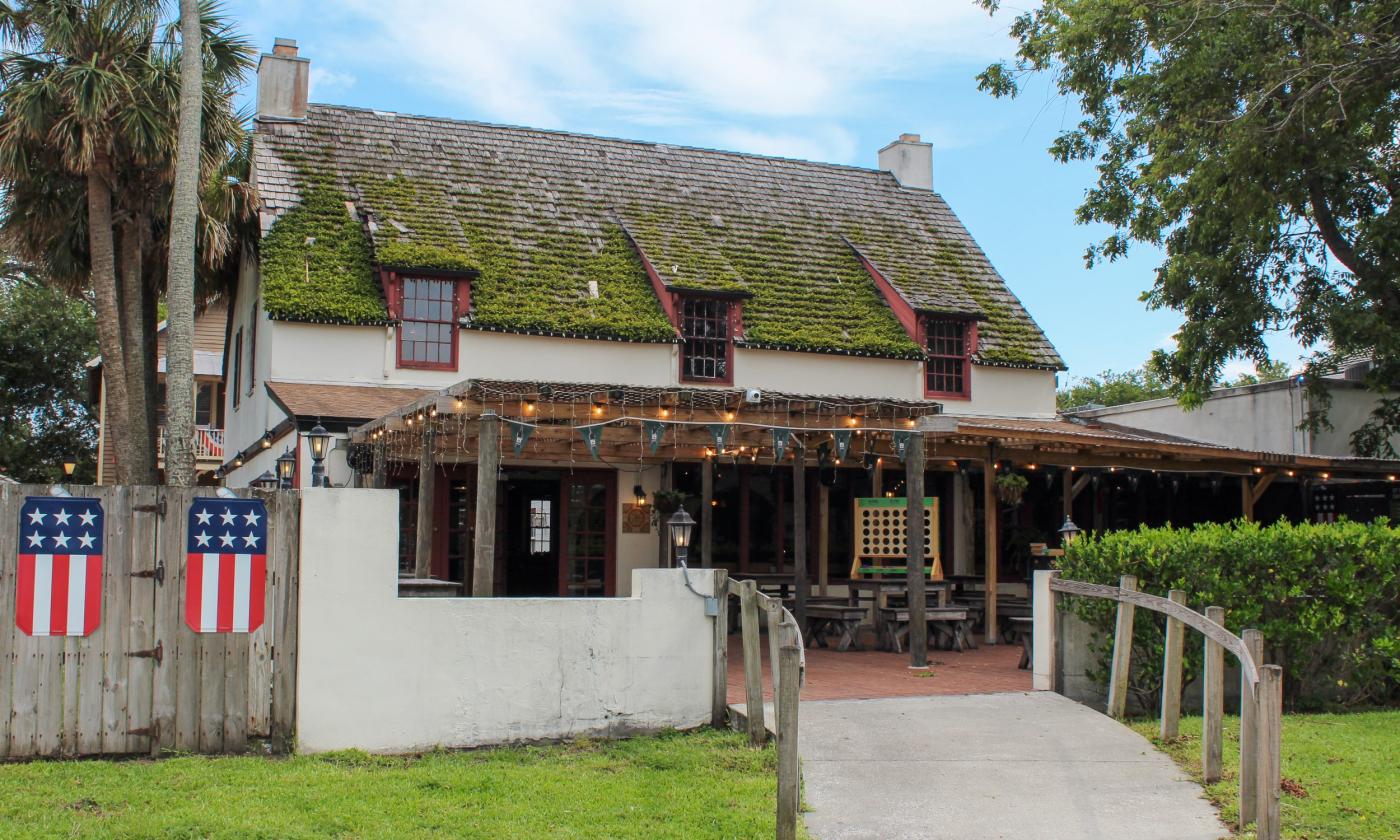 The entrance to White Lion Bar and Grill in St. Augustine