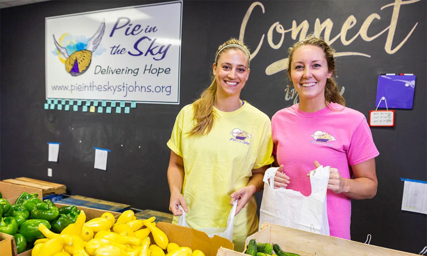 Volunteers for the Pie in the Sky Community Alliance. Photo by Ryan Wendler.