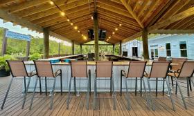 The outdoor bar area of Outback Crab Shack