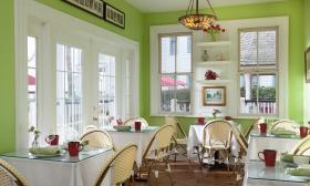 The bright and cheerful dining room at the Bayfront Marin Bed and Breakfast in St. Augustine