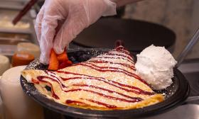 The strawberry crepe with toppings