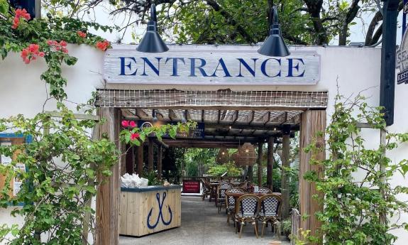 The entrance to a courtyard restaurant on St. George Street in St. Augustine