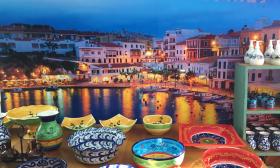 Ceramics on display at Menorcan Square.