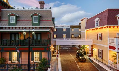 A look between two buildings and the valet center at the Renaissance St. Augustine Historic Downtown Hotel