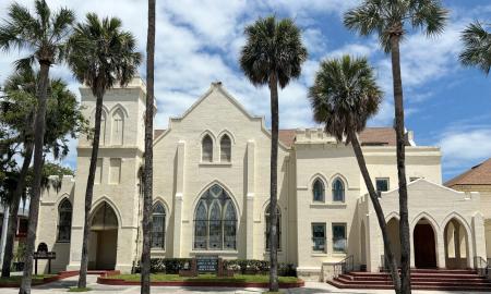 The outside of the First United Methodist Church