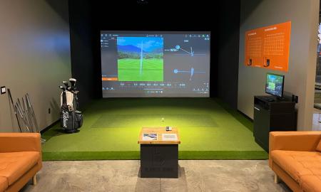 A private bay area at Back Nine Golf